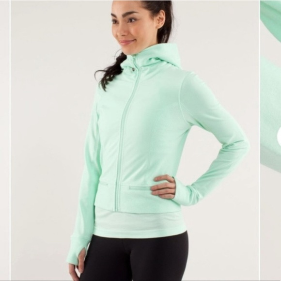 lululemon athletica Sweaters - LULULEMON Throw me over Hoodie in fresh teal sz 8
